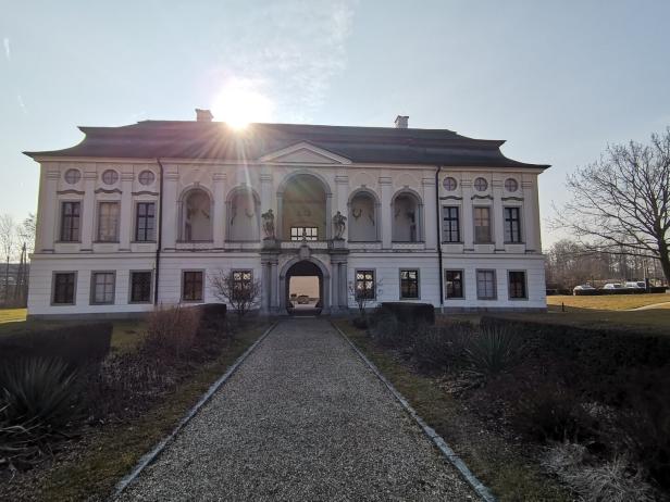 Jagdmuseum Schloss Hohenbrunn Nach Doppelmord eines Jägers: OÖ installiert "Einsatzgruppe in Lodengrün"