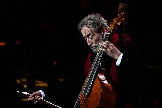 Beethoven, symphonisch und historisch