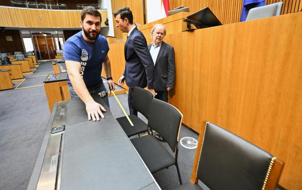 Es wird eng im Parlament: Zu wenig Sitze auf der Regierungsbank