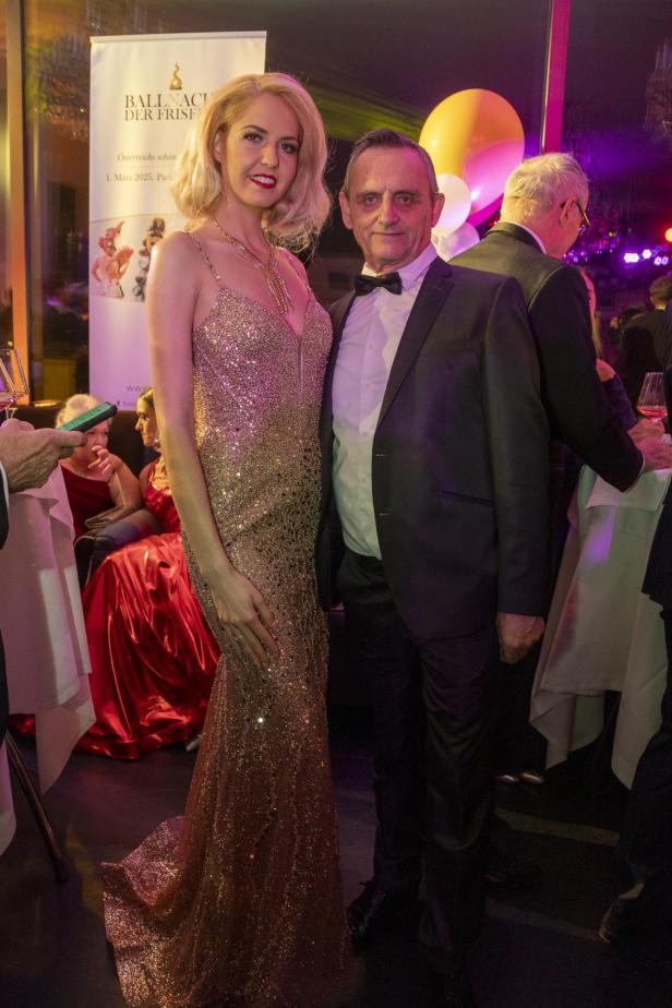 "Dancing Stars" und "Goldene Locken" bei der Ballnacht der Friseure