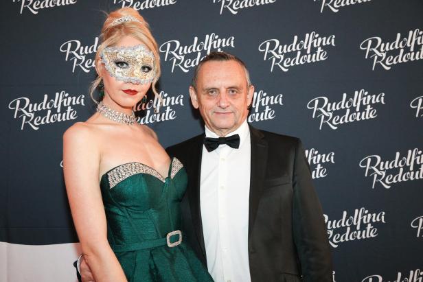 Nach Opernball: Simone Lugner tanzt auf der Rudolfina Redoute