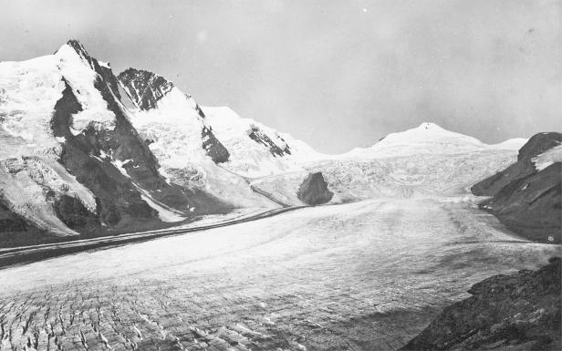 Klimawandel: Gletscher fallen immer schneller in sich zusammen