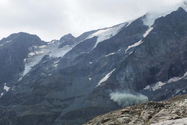 Gletscher schmelzen, Berge bröckeln: Felsstürze als neue Gefahr