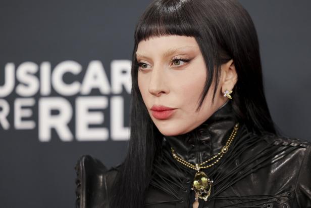 Lady Gaga Lady Gaga bei den Grammy Awards mit Hime-Bob