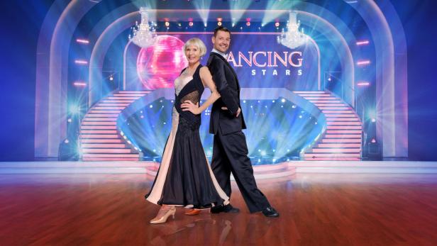 So lief die erste "Dancing Stars"-Show: Gesichtsakrobatik, Aussetzer und Kernöl-Adonis