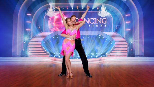 So lief die erste "Dancing Stars"-Show: Gesichtsakrobatik, Aussetzer und Kernöl-Adonis