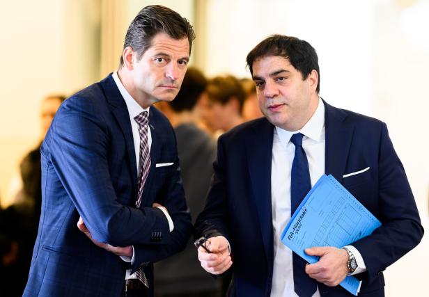 PROZESS GEGEN VÖSENDORFS EX-BÜRGERMEISTER KOZA (ÖVP): KOZA / FLATZ Angriff vorgetäuscht: Neun Monate bedingt für Vösendorfs Ex-Bürgermeister