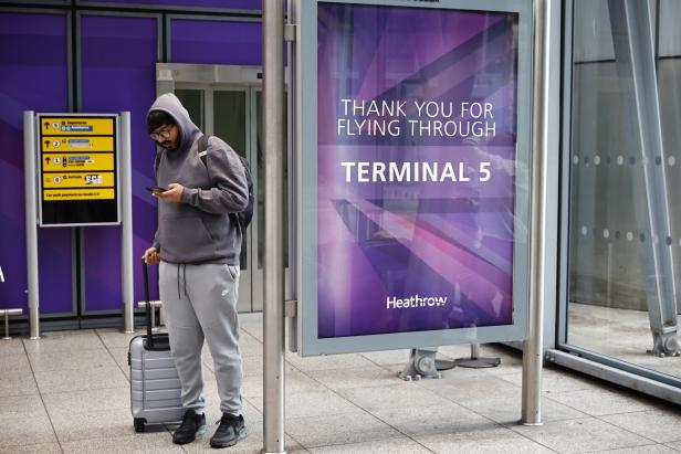 Londoner Flughafen nach Blackout geschlossen: 15 Wien-Flüge abgesagt