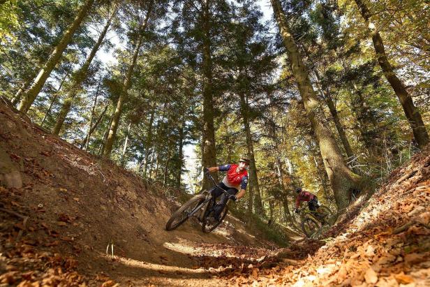 B wie Radfahren: Neue Projekte im vielleicht kuriosesten "Radland"