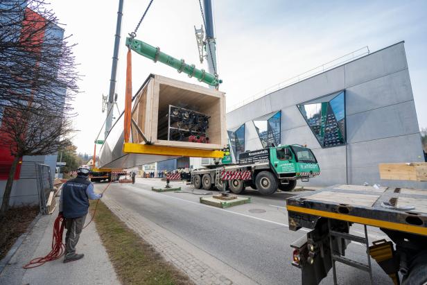"Bier-Pipeline" liefert 150.000 Liter Gerstensaft am Tag