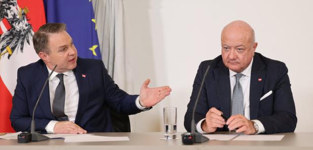 Chancellor Stocker and Vice-Chancellor Babler address a press conference in Vienna Vizekanzler Andreas Babler (SPÖ) ist in der neuen Regierung für den Wohnbereich zuständig