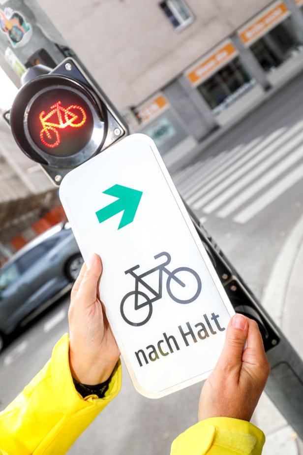 Wo darf man mit dem Fahrrad ab jetzt bei Rot rechts abbiegen?