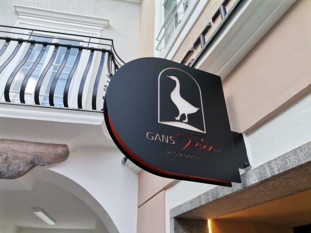 "Gans Fein" in Wels: Neues Lokal in alter Bettfedernhandlung