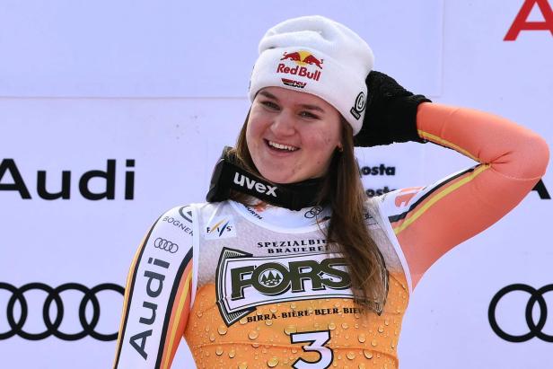ALPINE-ITA-DOWNHILL-WOMEN-PODIUM ALPINE-ITA-DOWNHILL-WOMEN-PODIUM