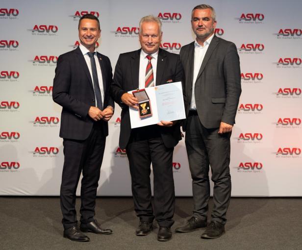 Das Goldene Verdienstkreuzes des Landes 70 Jahre für den Sport: ASVÖ-Präsident Zsifkovits feiert runden Geburtstag