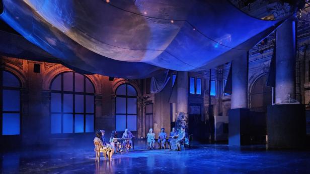 "Modus Vivendi" des Serapion Theaters: Magie der Bilderwelten aus dem Alltag