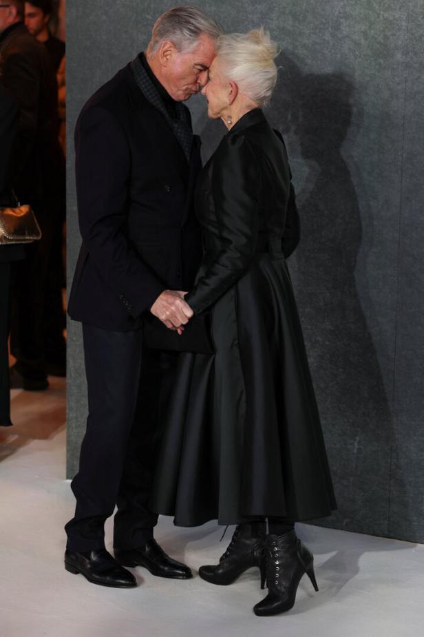 Brosnan und Mirren bei der "Mobland"-Premiere in London Pierce Brosnan und Helen Mirren