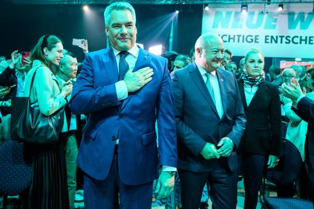 41. ORDENTLICHER ÖVP-BUNDESPARTEITAG: NEHAMMER / STOCKER 41. ORDENTLICHER ÖVP-BUNDESPARTEITAG: NEHAMMER / STOCKER