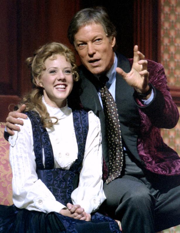 FILE PHOTO: US actor Richard Chamberlain as Higgins and US actress Meg Tolin as Eliza pose during a photo rehearsal in Berlin's Schiller Theate Star aus "Die Dornenvögel": US-Schauspieler Richard Chamberlain gestorben