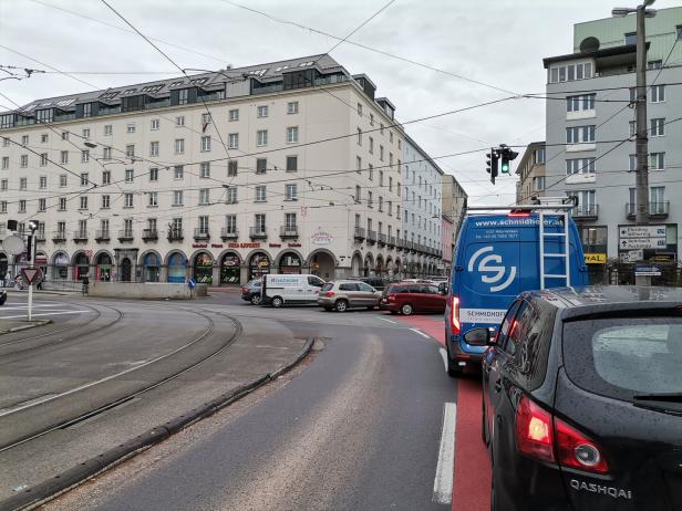 Warum ÖVP und FPÖ den Radweg auf der Nibelungenbrücke blockieren