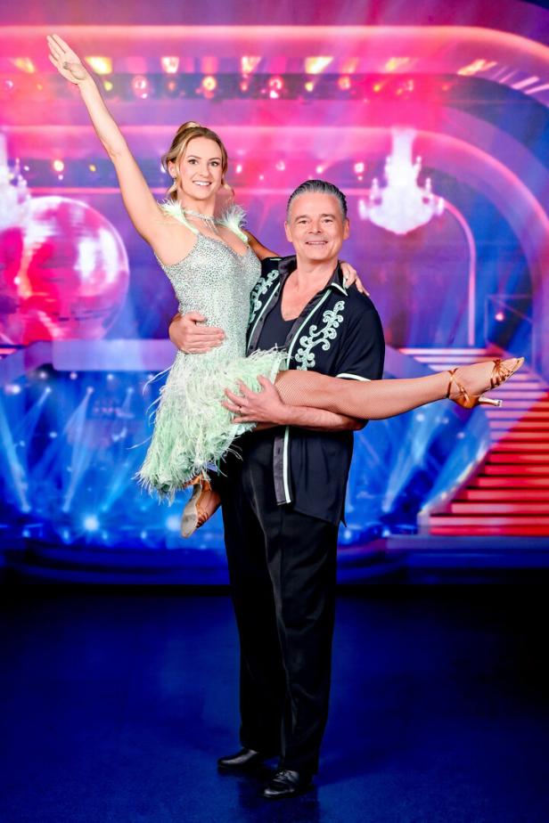 Dancing Stars Andi Wojta bei "Dancing Stars": Zwischen Datteln, Tee und Samba-Rhythmen