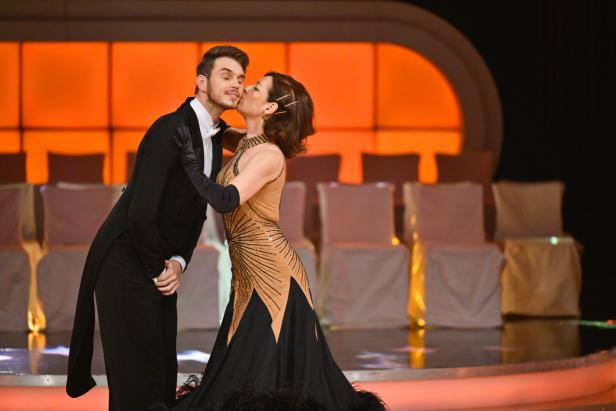 Dancing Stars Völlig überraschend: Ein Favoritenpaar ist bei "Dancing Stars" draußen
