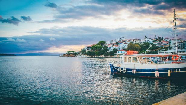 Menorca in Spanien ist sehr beliebt bei den Baby-Boomers Schiff im Hafen