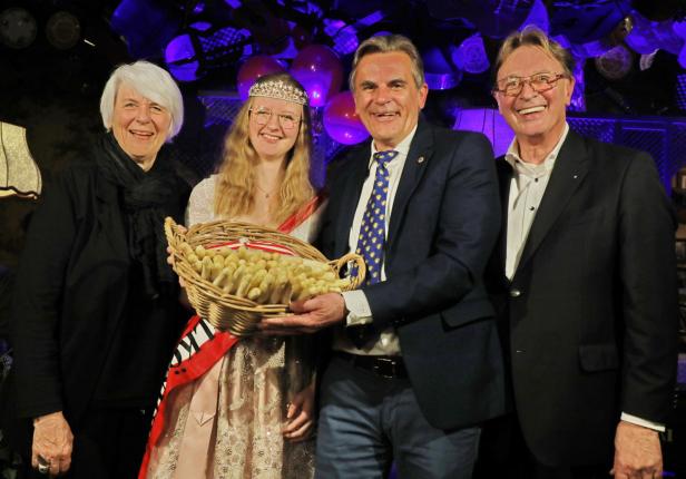 Marchfelderhof-Spargelgala mit deutschem Reality-TV-Star als Überraschungsgast