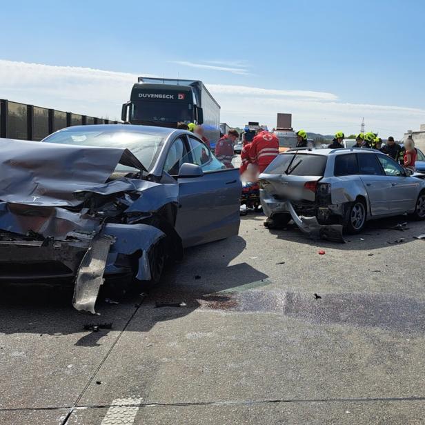 Karambolagen auf der A1: Osterreiseverkehr bescherte Unfälle im Mostviertel