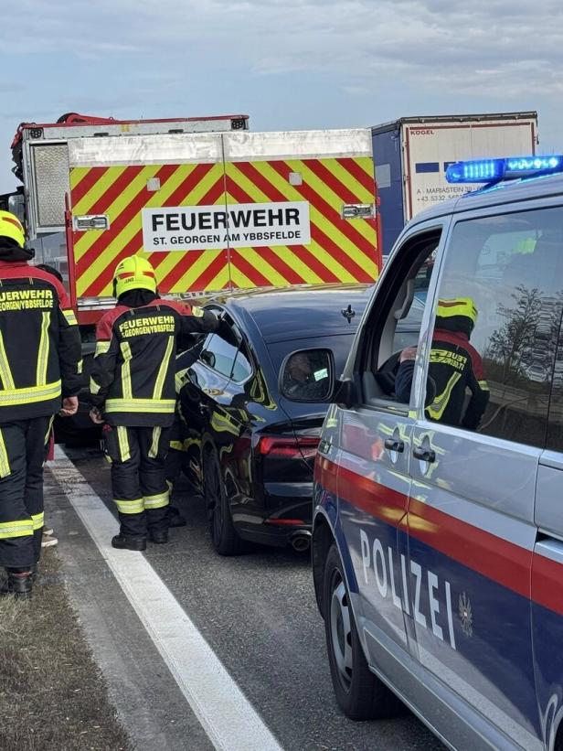Karambolagen auf der A1: Osterreiseverkehr bescherte Unfälle im Mostviertel