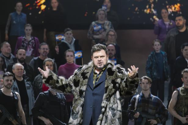Moskau ist aus den Fugen geraten: Oper "Chowanschtschina“ in Salzburg