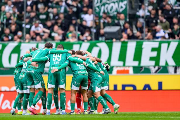 FUSSBALL: ADMIRAL BUNDESLIGA / MEISTERGRUPPE / 3. RUNDE: SK RAPID - FK AUSTRIA WIEN Rapid bejubelt 2:0: "Ein Wiener Derby spielt sich eben im Schädel ab"