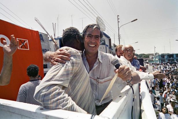 Nachruf auf Mario Vargas Llosa: Alles war politisch und sehr vieles privat
