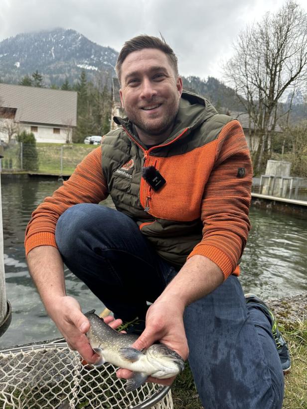 Fischzüchter: "Kaum wird der Fisch teurer, geht der Absatz in die Höhe"