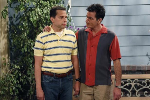 "Two and a Half Men"-Star Jon Cryer wird 60: Wie er einst mit seinen Haaren trickste