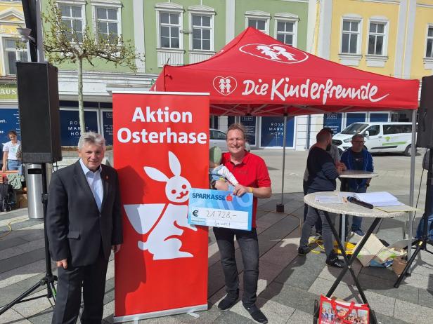 NÖ: Militärmusik rückte für den Osterhasen und arme Kinder aus