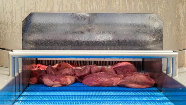 Woher unser Osterschinken kommt und wie er produziert wird