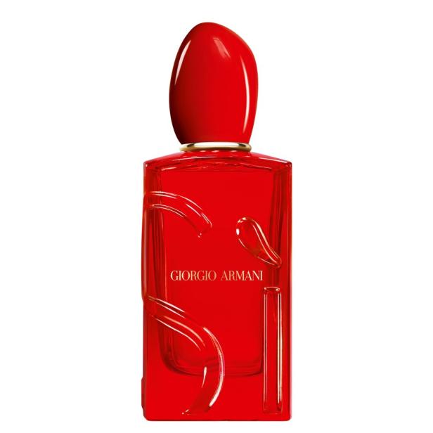 Ein roter Giorgio Armani Flakon mit goldenen Akzenten und geschwungenen Linien.