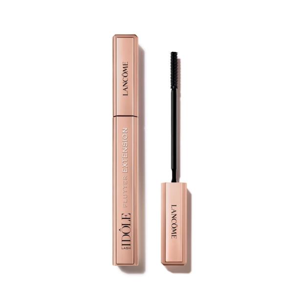 Eine Lancôme Idôle Flutter Extension Mascara mit geöffneter Bürste.