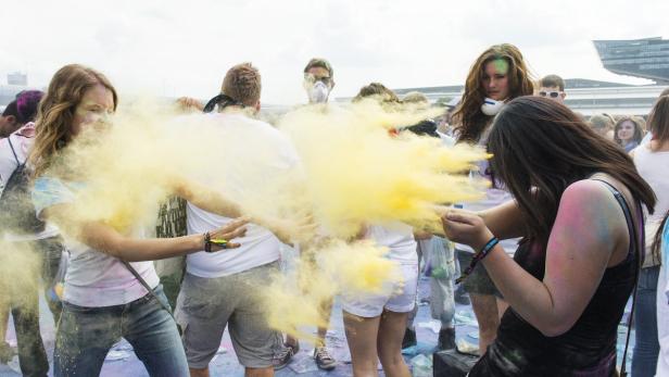 Holi Festival: Im Rausch der Farben