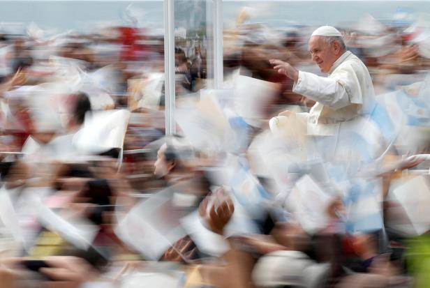 Papst Franziskus ist tot: Todesursache war Schlaganfall