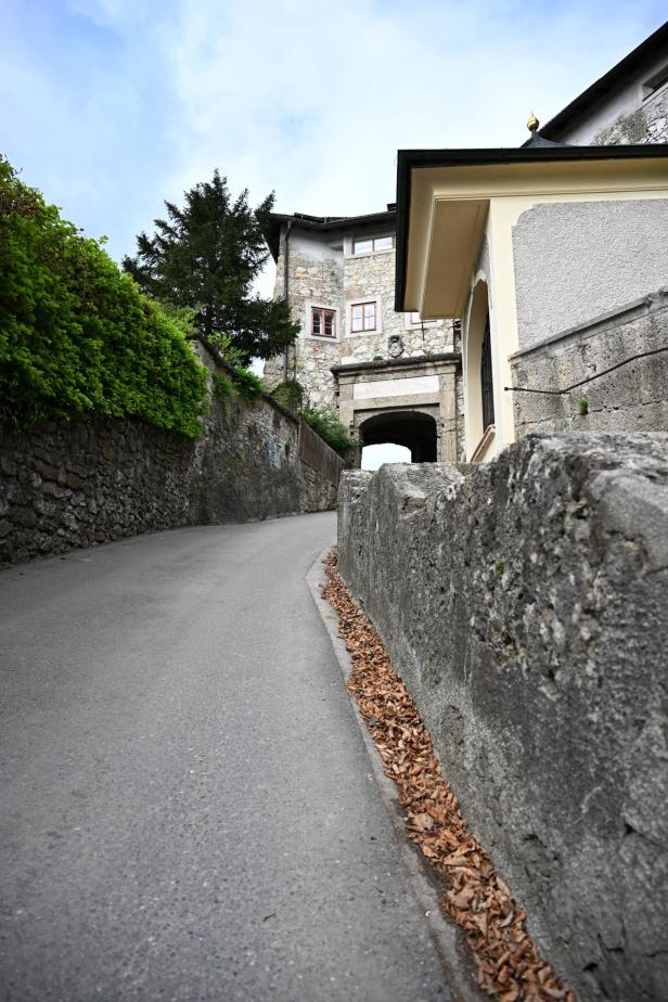 ++ THEMENBILD ++ PORSCHE-TUNNEL / PORSCHE / PARKGARAGE / AUTOTUNNEL / BAUVORHABEN / KAPUZINERBERG / VILLA Amt gibt grünes Licht für Porsche-Tunnel in der Stadt Salzburg