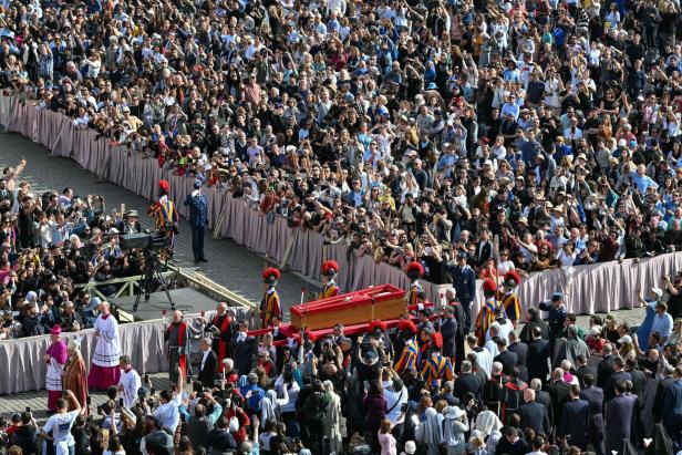 VATICAN-RELIGION-POPE Papst-Tod: Seine letzte Reise führt 6 Kilometer durch Rom