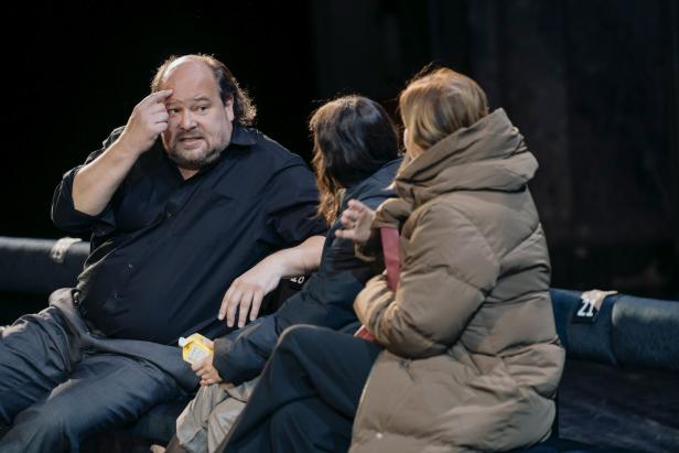 Mehrgewichtige im Theater: Gibt es ein Problem?