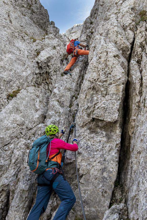 Kletterer am Fels in der Region Hochschwab