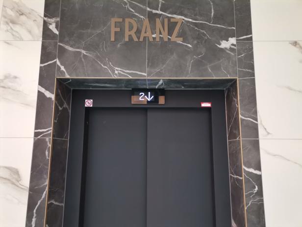 Neues Hotel in Bad Ischl: Grand Elisabeth öffnete mit Sis(s)i-Kitsch