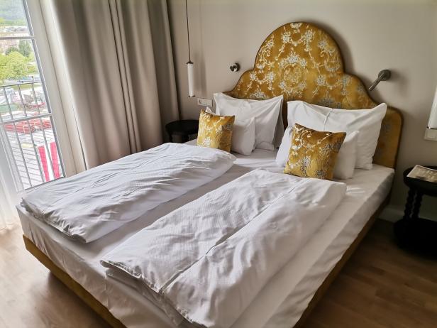 Neues Hotel in Bad Ischl: Grand Elisabeth öffnete mit Sis(s)i-Kitsch