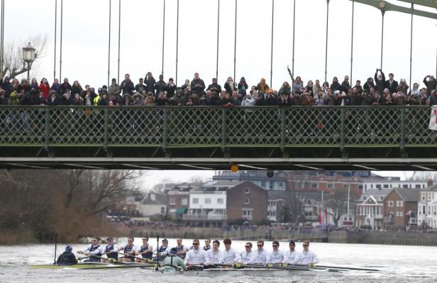 Volle Kraft voraus: Im Ruder-Duell zwischen Oxford und Cambridge steht es derzeit 77:81.
