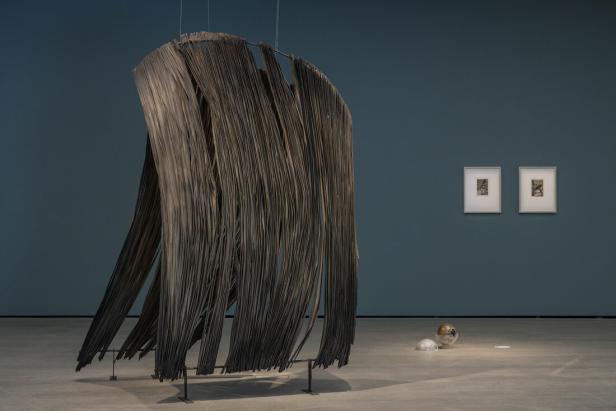 Ausstellungsansicht. Nika Neelova, "Cascade" Ausstellungsansicht. Nika Neelova, "Cascade"