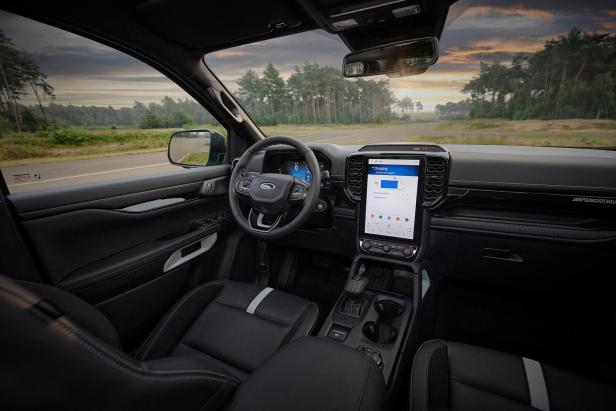 Schöner Innenraum mit großem Display: im Ford Ranger 46-214836900